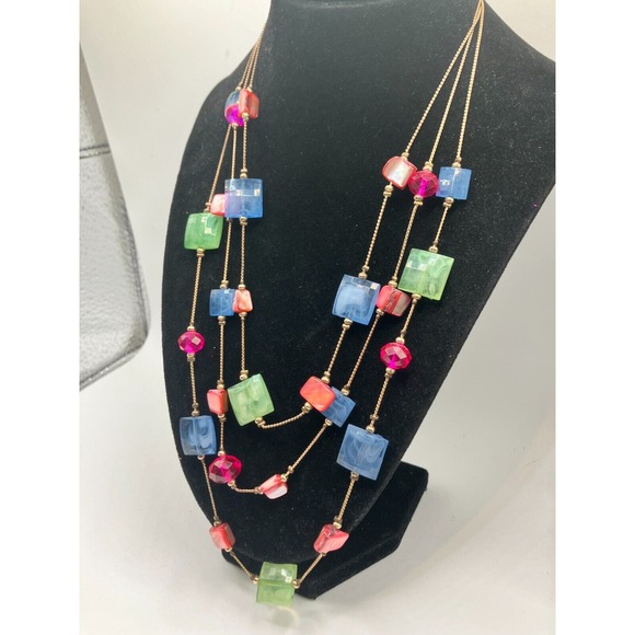 Marbled Multicolored 3 Strand Beaded 21 3/8 Inch Necklace! - Picture 4 of 7